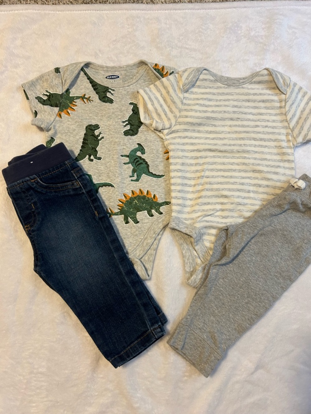 Old Navy Baby Boys Gray Dinosaur & Stripe Bodysuit Set with Blue Jeans